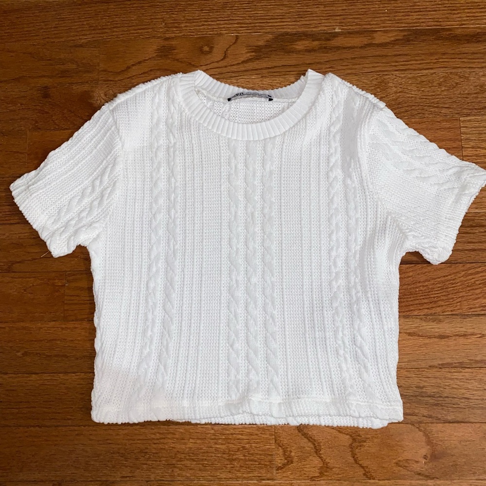 ZARA NEVER WORN White Jacquard Cropped Top